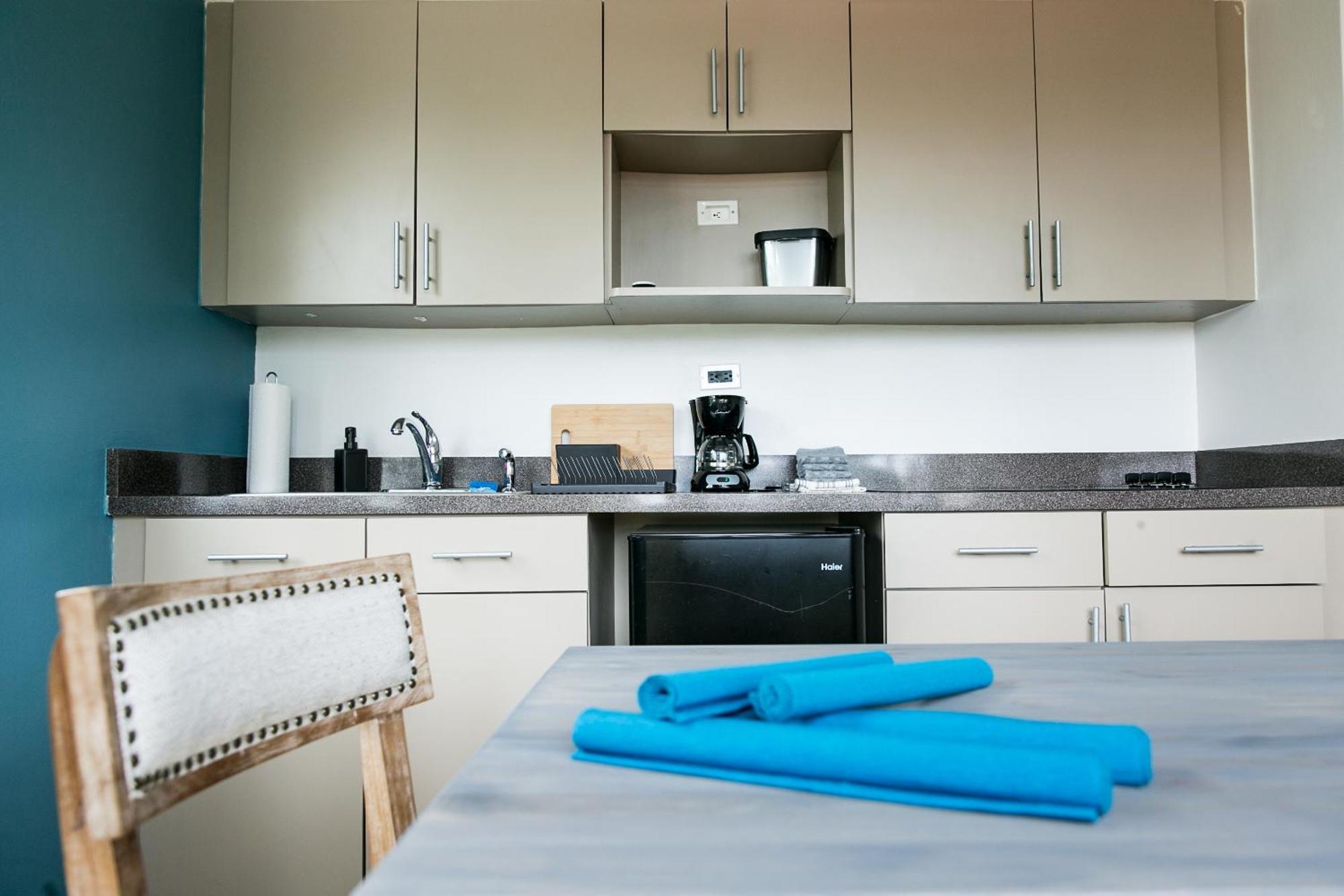 Numero Uno Beach Apartments Σαν Χουάν Εξωτερικό φωτογραφία