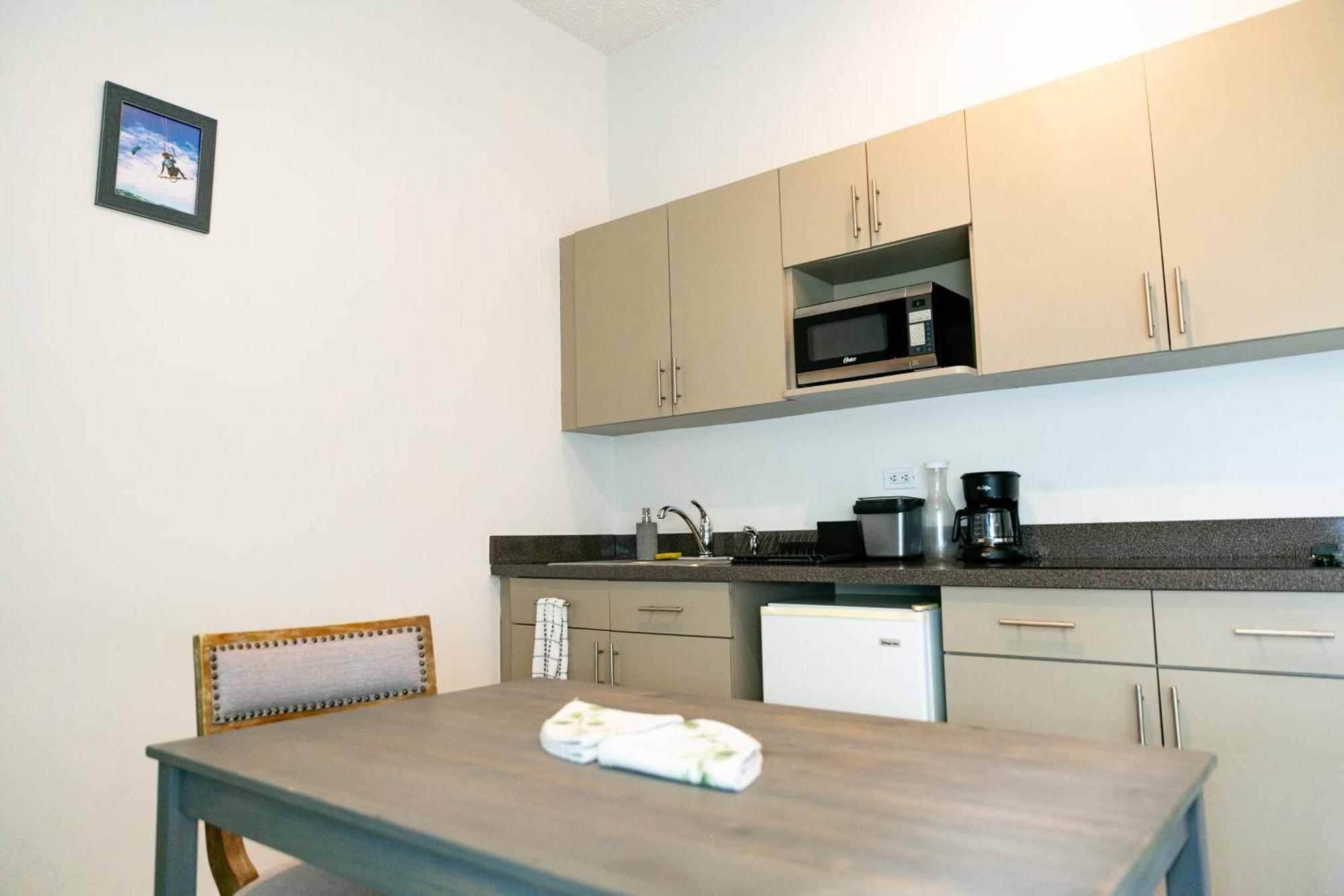 Numero Uno Beach Apartments Σαν Χουάν Εξωτερικό φωτογραφία
